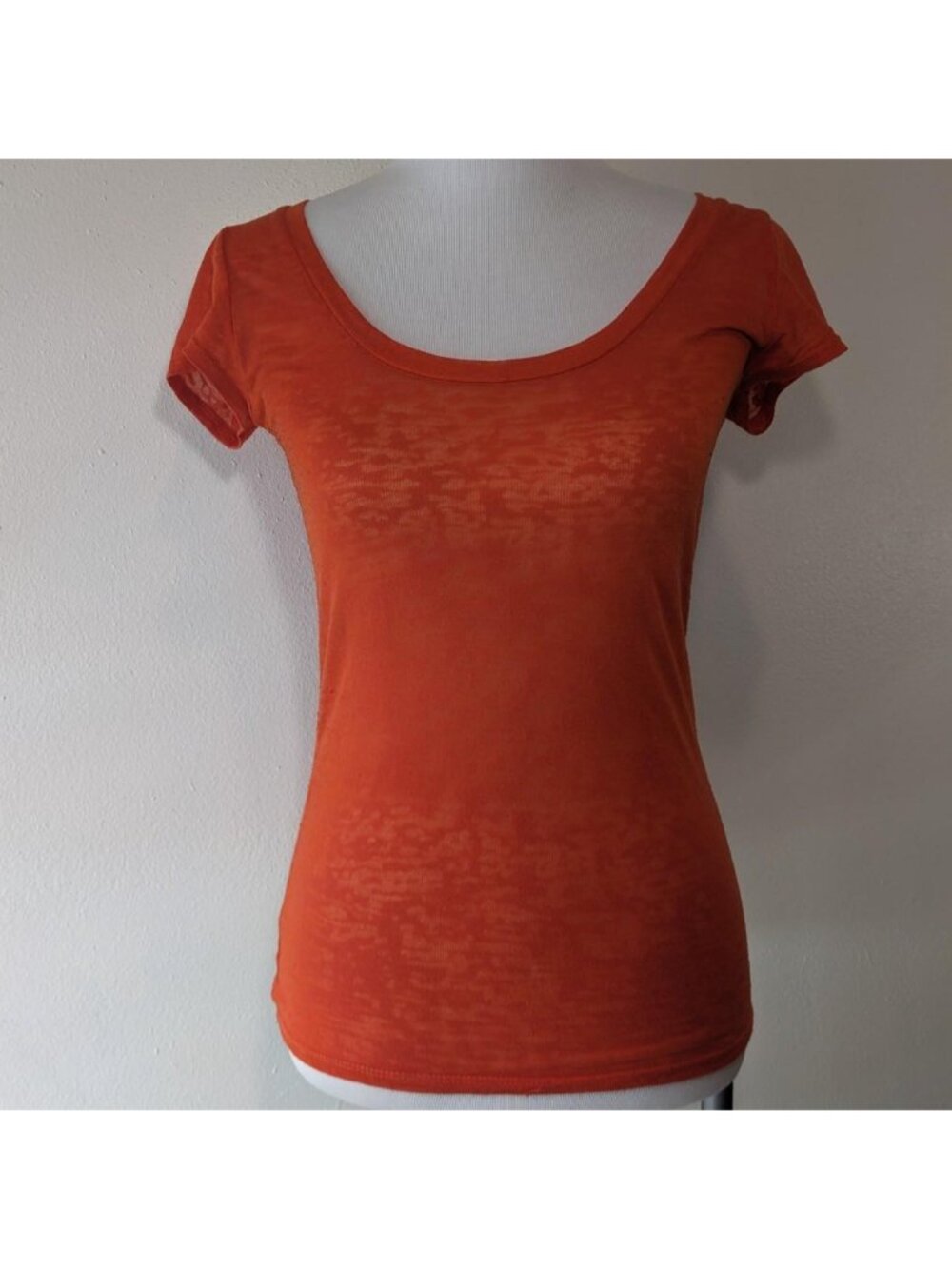 Orange Rue 21 scoop neck top Size M